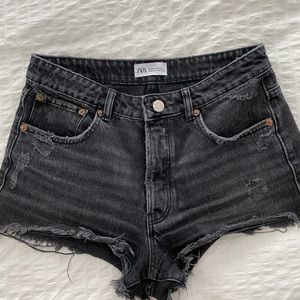 Zara black denim shorts size 6